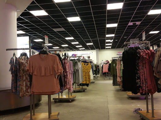 Shoe Store «Finish Line», reviews and photos, 2801 Stevens Creek Blvd, Santa Clara, CA 95050, USA