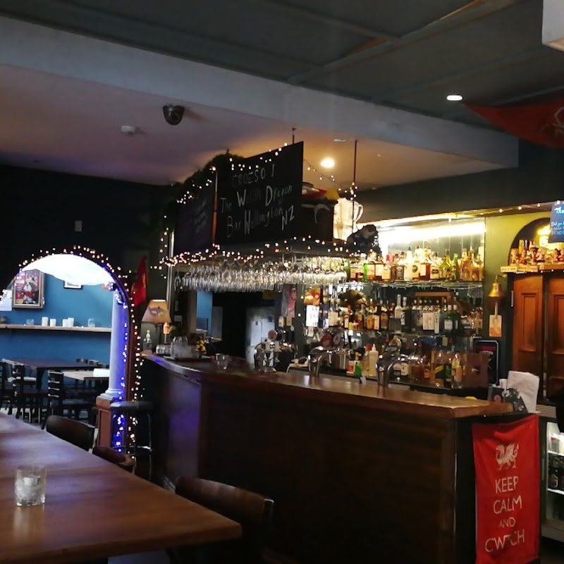 The Welsh Dragon Bar