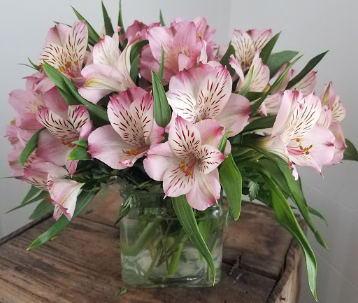 Florist «Sweet Pea Floral», reviews and photos, 185 W Main St, American Fork, UT 84003, USA