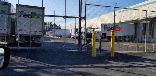 Mailing Service «FedEx Ground», reviews and photos, 375 Ballardvale St, Wilmington, MA 01887, USA