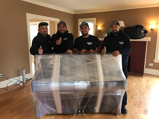 Moving Company «The Professionals Moving Specialists», reviews and photos, 3918 N Western Ave, Chicago, IL 60618, USA
