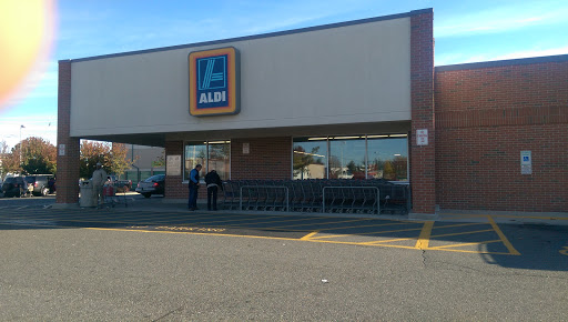 Supermarket «ALDI», reviews and photos, 1705 W Edgar Rd, Linden, NJ 07036, USA