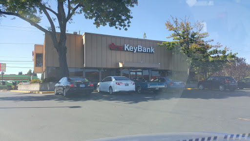 KeyBank in Hillsboro, Oregon