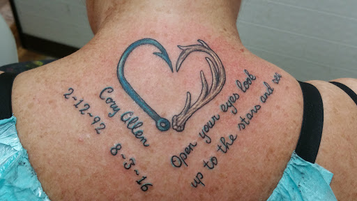 Tattoo Shop «Kentucky Tattoos», reviews and photos, 7316 Preston Hwy, Okolona, KY 40219, USA