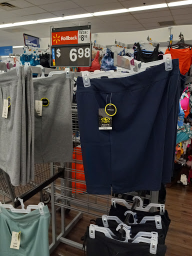 Shopping Mall «Panorama Mall», reviews and photos, 8401 Van Nuys Blvd, Panorama City, CA 91402, USA