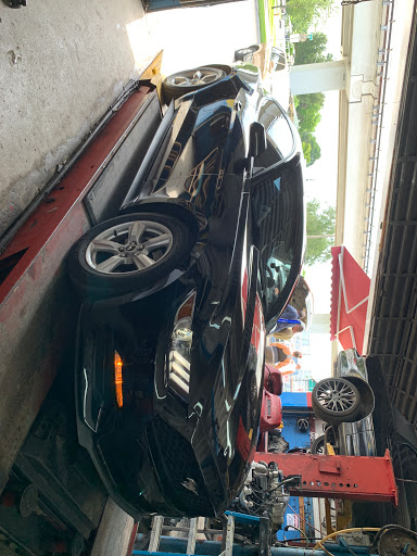 Auto Repair Shop «J C Car Care Center», reviews and photos, 5560 NW 27th Ave, Miami, FL 33142, USA