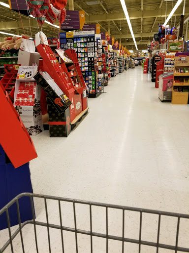 Grocery Store «Stop & Shop», reviews and photos, 5 Town Center Dr, Sparta Township, NJ 07871, USA