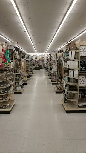 Craft Store «Hobby Lobby», reviews and photos, 655 Fieldstown Rd, Gardendale, AL 35071, USA