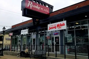 Remke Plaza image