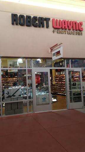 Outlet Mall «Tanger Outlet Westgate», reviews and photos, 6800 N 95th Ave, Glendale, AZ 85305, USA