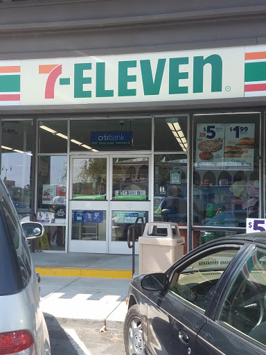 Convenience Store «7-Eleven», reviews and photos, 17 Golf Club Rd, Pleasant Hill, CA 94523, USA