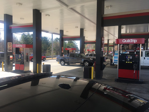Gas Station «QuikTrip», reviews and photos, 2460 Hamilton Mill Rd, Dacula, GA 30019, USA