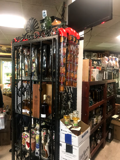 Liquor Store «Old Town Liquor & Deli», reviews and photos, 2304 San Diego Ave A, San Diego, CA 92110, USA