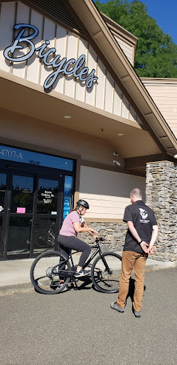 Bicycle Store «Bicycle Centres of Everett», reviews and photos, 4707 Evergreen Way, Everett, WA 98203, USA