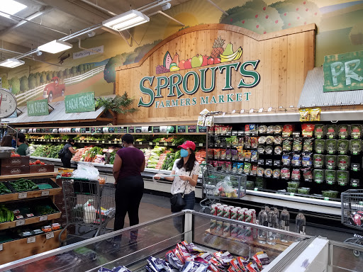 Health Food Store «Sprouts Farmers Market», reviews and photos, 24285 Magic Mountain Pkwy, Valencia, CA 91355, USA