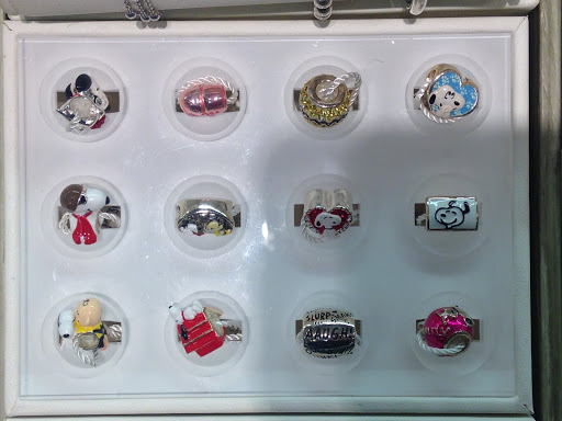 Jewelry Store «Zales», reviews and photos, 160 N Gulph Rd, King of Prussia, PA 19406, USA