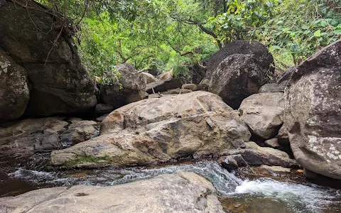 Seetharkund waterfalls image