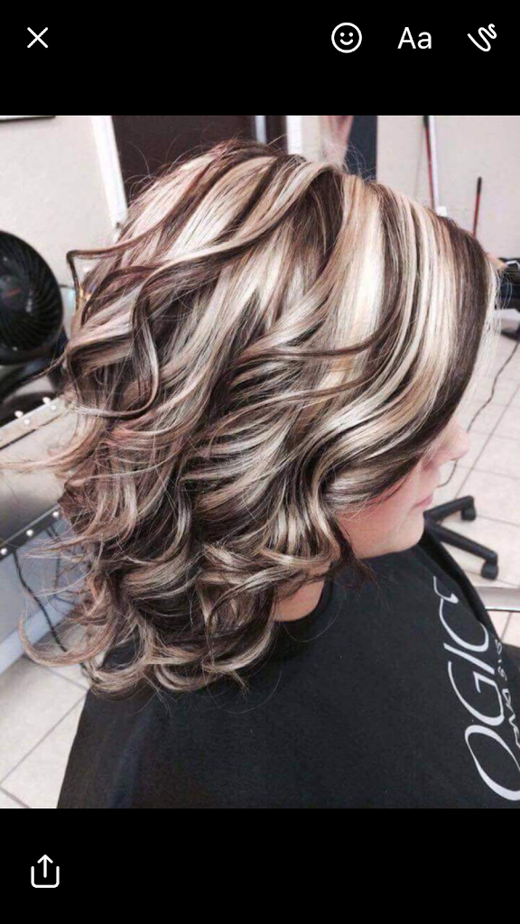 Amanda's Styles at Royal Image 68701