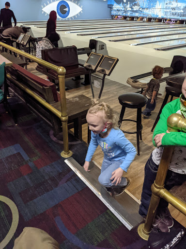 Bowling Alley «Northway Lanes & Billiards», reviews and photos, 1751 Evanston Ave, Muskegon, MI 49442, USA