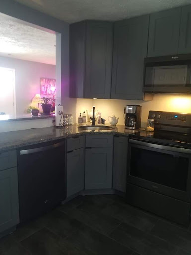 Cabinet Store «Cabinet and Stone Expo», reviews and photos, 8227 Northwest Blvd #205, Indianapolis, IN 46278, USA