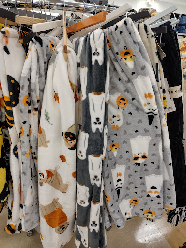 Department Store «Marshalls», reviews and photos, 2175 E Semoran Blvd, Apopka, FL 32703, USA