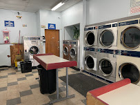 FandW Quick Wash - Photo 2 - Car repair in Lockport, IL, Joliet