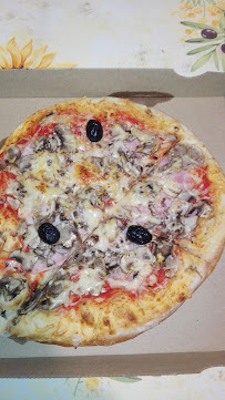 Plats et boissons du Livraison de pizzas Scooter Pizz à Saint-Chamond - n°13