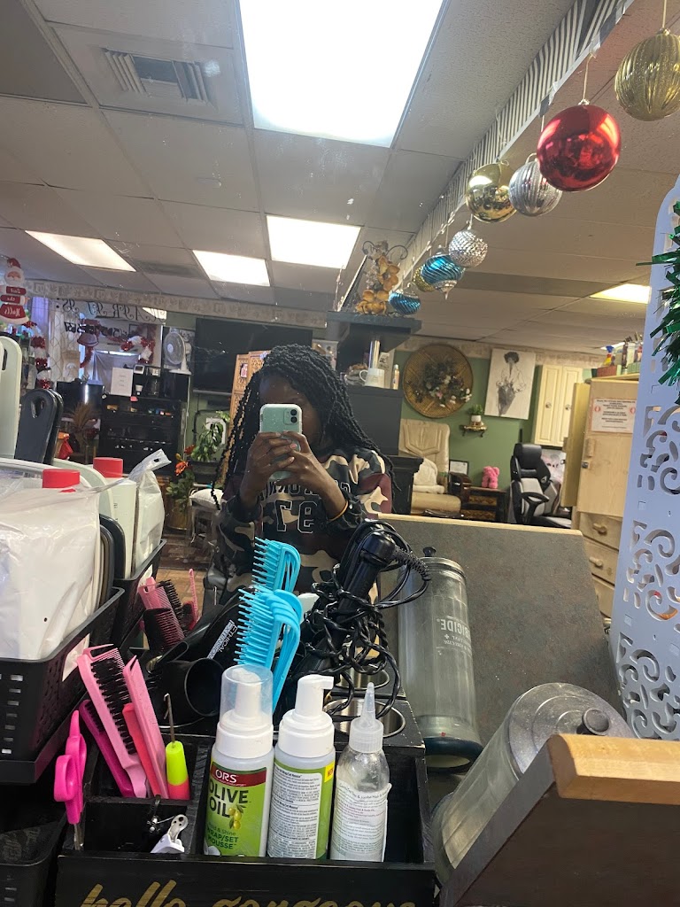 Hair It Is Albuquerque, NM 87108 Services and Reviews