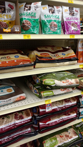 Pet Supply Store «PetSmart», reviews and photos, 10164 Colerain Ave, Cincinnati, OH 45251, USA