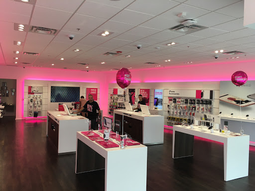 Cell Phone Store «T-Mobile», reviews and photos, 3500 Washtenaw Ave a, Ann Arbor, MI 48104, USA