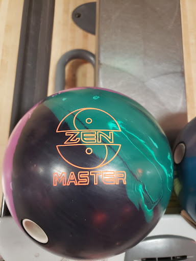 Bowling Alley «Brunswick Zone Deer Park Lanes», reviews and photos, 21080 N Rand Rd, Lake Zurich, IL 60047, USA