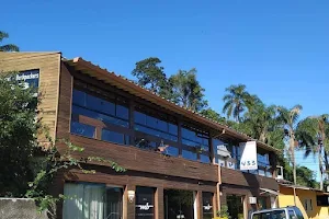 Joaquina 433 - Hotel and Hostel Floripa image