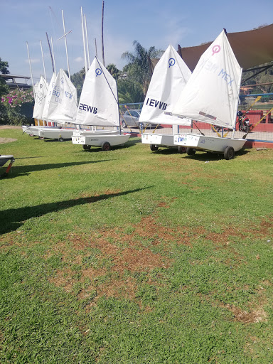 ESCUELA DE VELA VALLE DE BRAVO