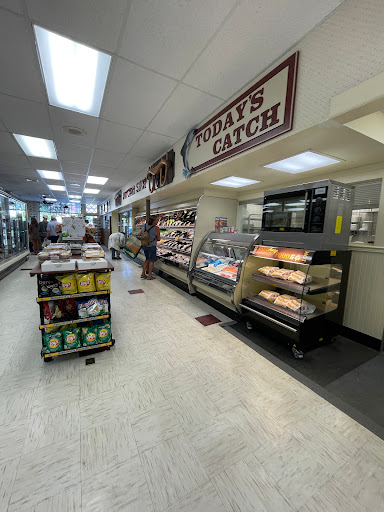 Grocery Store «Washington Food Market Inc», reviews and photos, 5 Bryan Hall Plaza, Washington Depot, CT 06794, USA