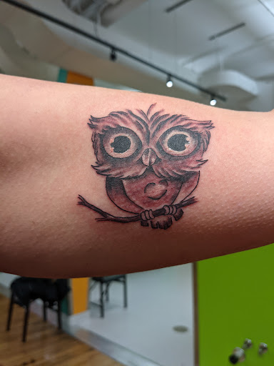 Tattoo Shop «Crazy Lady Ink», reviews and photos, 205 Lewis St S, Shakopee, MN 55379, USA