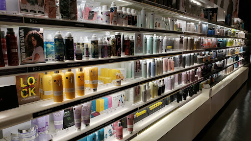 Cosmetics Store «SEPHORA», reviews and photos, 2414 E Sunrise Blvd #2204, Fort Lauderdale, FL 33304, USA