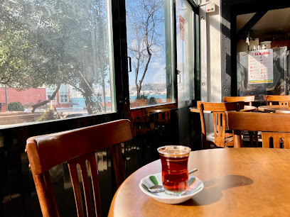 Kuzguncuk Çınaraltı Cafe
