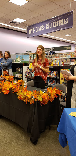 Book Store «Barnes & Noble», reviews and photos, 47 E Chicago Ave, Naperville, IL 60540, USA