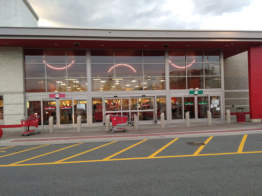 Department Store «Target», reviews and photos, 550 Arsenal St, Watertown, MA 02472, USA