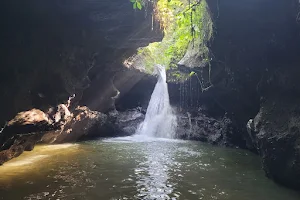 Tetebatu Waterfall image