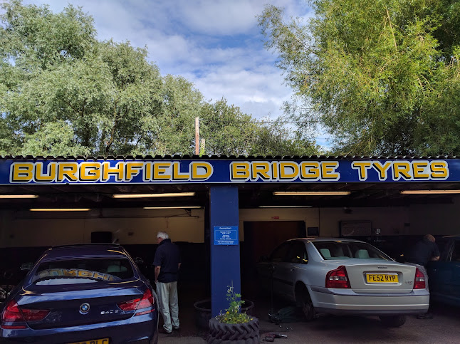 Burghfield Bridge Tyres