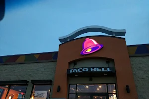 Taco Bell image