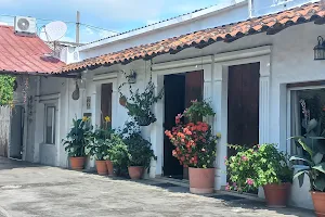 Hostal Villa Blanca image