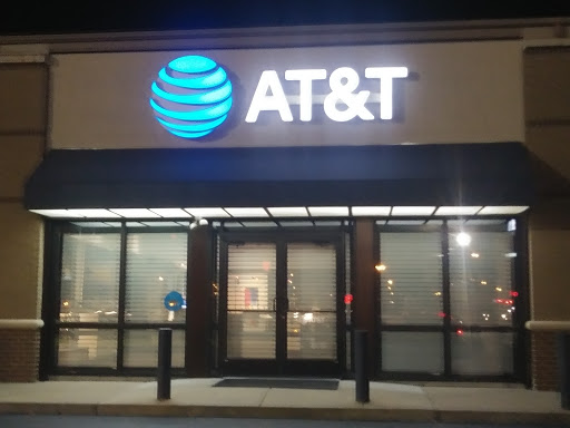 Shopping Mall «Kentucky Oaks Mall», reviews and photos, 5101 Hinkleville Rd #795A, Paducah, KY 42001, USA