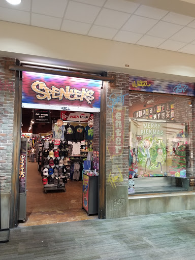 SPENCER GIFTS, 3100 SW College Rd #136, Ocala, FL 34474, USA, 