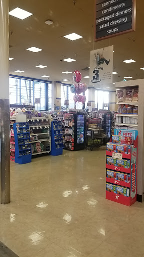 Grocery Store «Pavilions», reviews and photos, 4365 Glencoe Ave, Marina Del Rey, CA 90292, USA