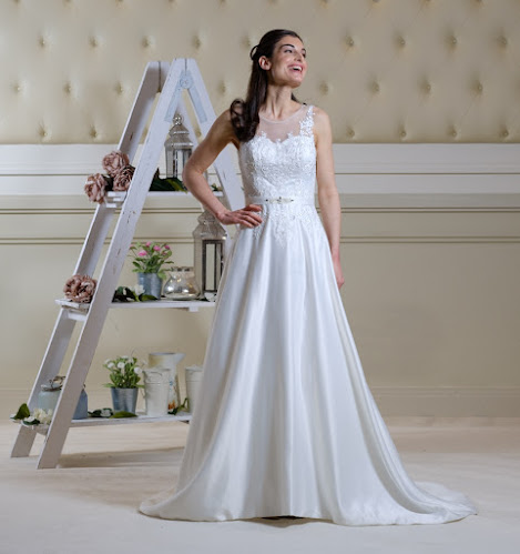 Reviews of Wedding Dresses | Bridesmaid Dresses | Suit Hire - Fairytales Bridal Wear Leeds in Leeds - Event Planner