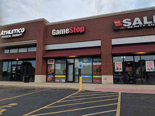 GameStop, 1120 Collinsville Crossing #104, Collinsville, IL 62234, USA, 