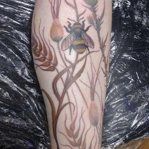 Tattoo Shop «Tattoo Tech», reviews and photos, 5350 N Springboro Pike, Moraine, OH 45439, USA