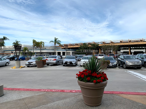 Book Store «Bookstar (Barnes & Noble)», reviews and photos, 8650 Genesee Ave, San Diego, CA 92122, USA